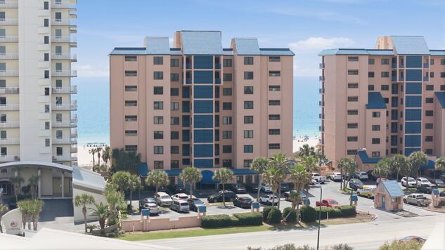 Four Seasons condominium buildings on the Gulf